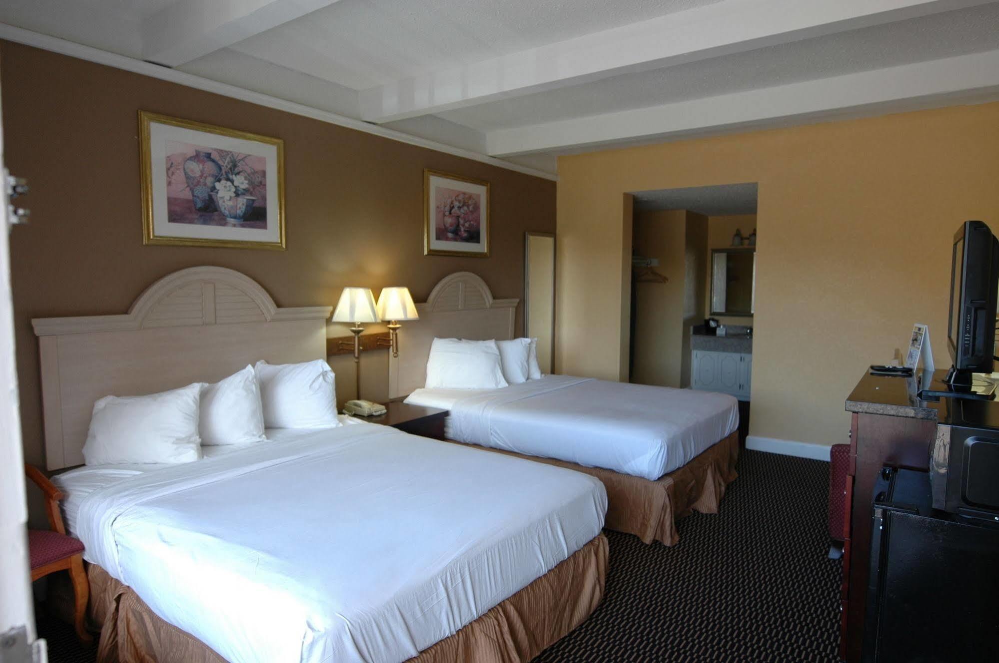 Ambassadors Inn & Suites Virginia Beach Ngoại thất bức ảnh