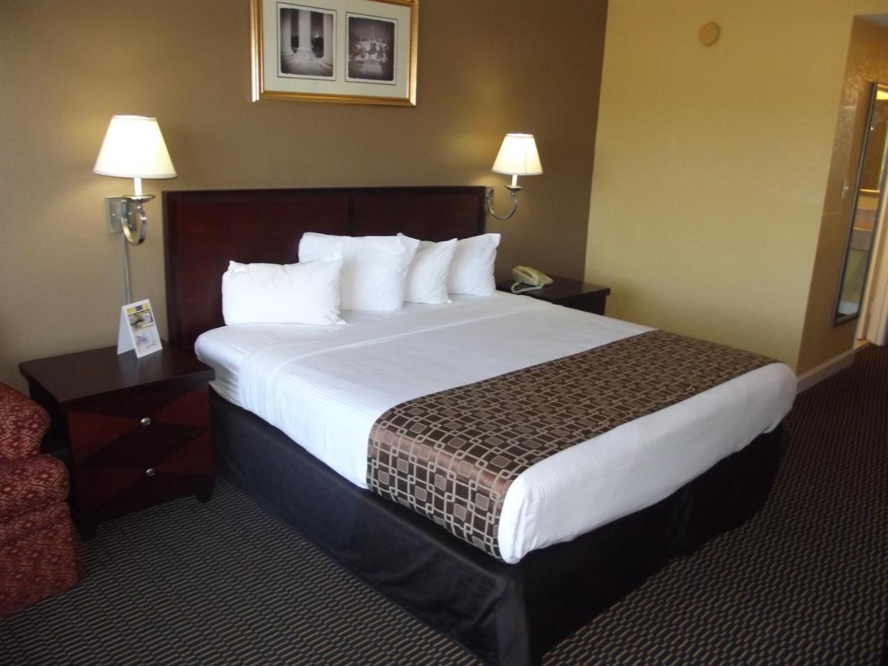 Ambassadors Inn & Suites Virginia Beach Ngoại thất bức ảnh