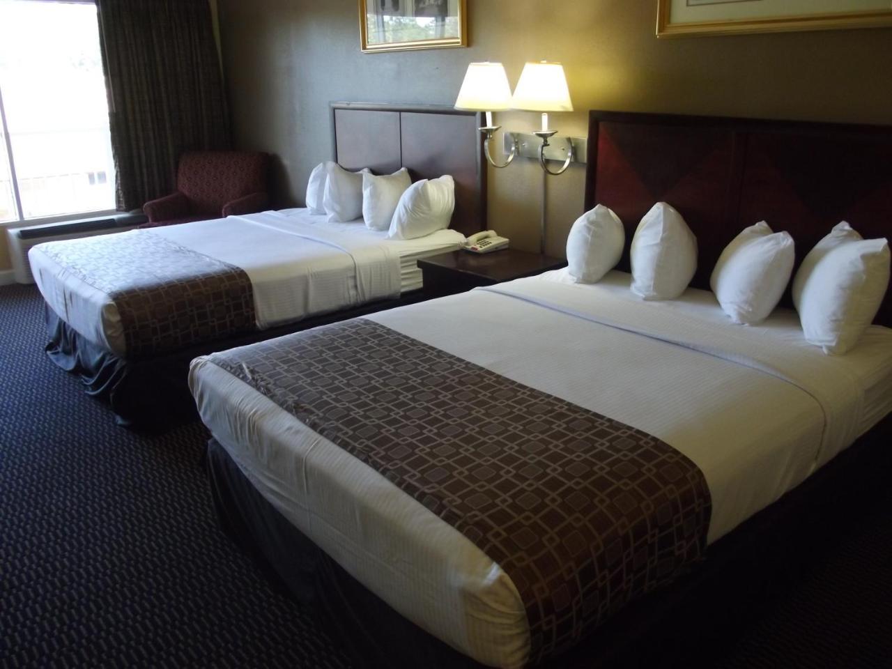 Ambassadors Inn & Suites Virginia Beach Ngoại thất bức ảnh