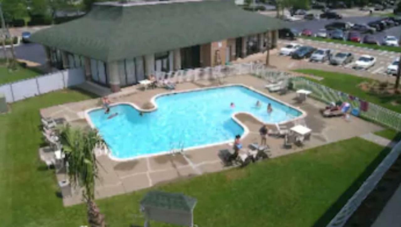 Ambassadors Inn & Suites Virginia Beach Ngoại thất bức ảnh